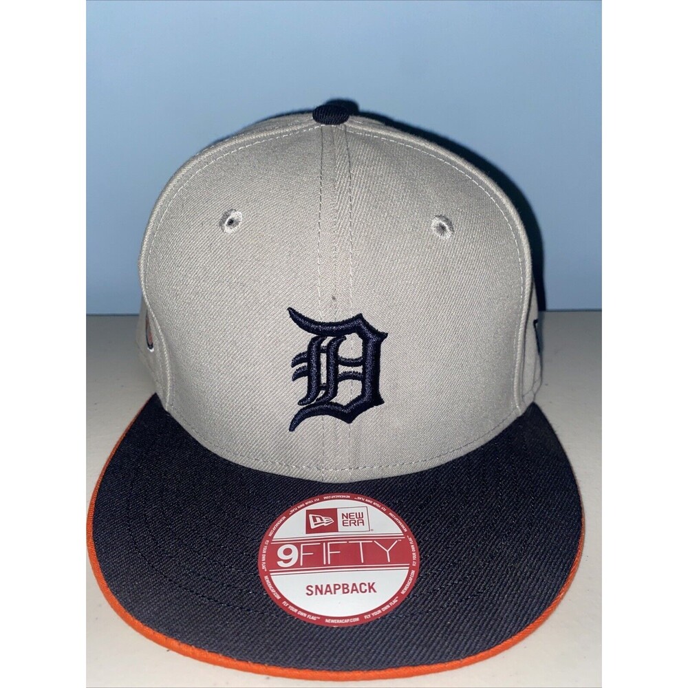 New Era Detroit Tigers  9FIFTY Snapback Adjustable Hat MLB Baseball- Embroidered